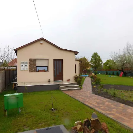 Studio In Gardony/velence-see 27347 דירה Gárdony